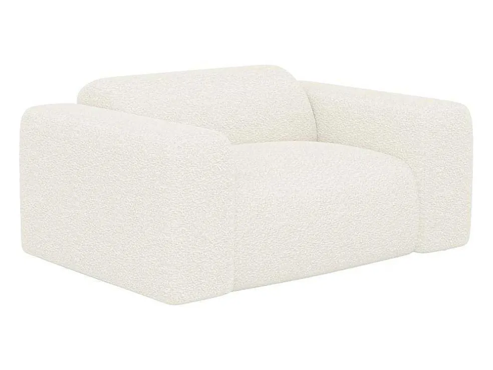 Driezitsbank En Fauteuil Van Witte Bouclestof Pogni Van Maison Cephy