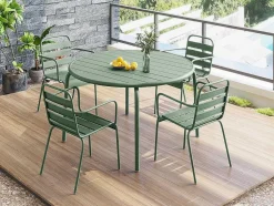 Metalen Tuinsalon Mirmande - Tafel D110 Cm + 4 Stapelbare Fauteuils - Amandelgroen